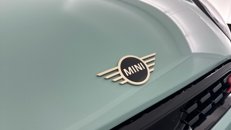 MINI Cooper 2.0 S Exclusive 3dr Auto Petrol Hatchback